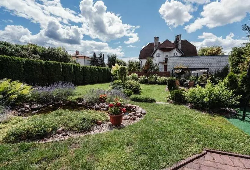 Aamiaismajoitus (B&B) Willa Zaciszne Centrum Augustów