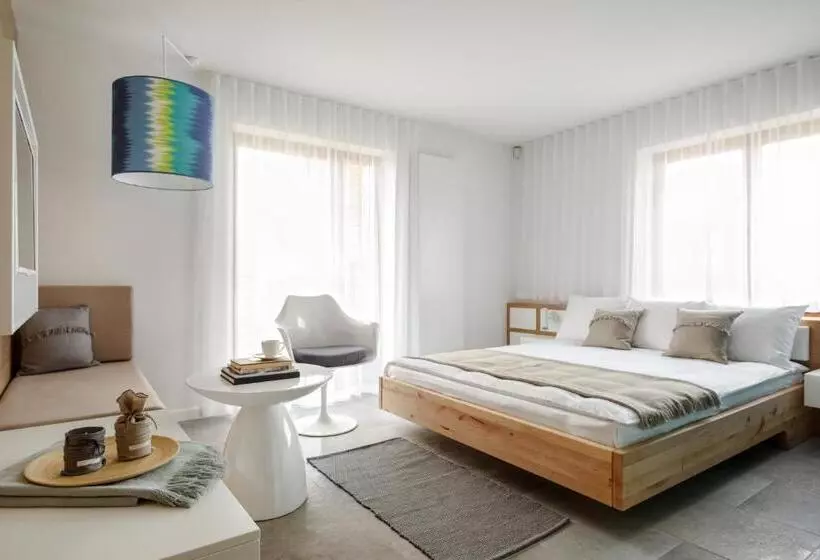 ベッドアンドブレックファースト Zimowy Domek Boutique Rooms   Adults Only Vege