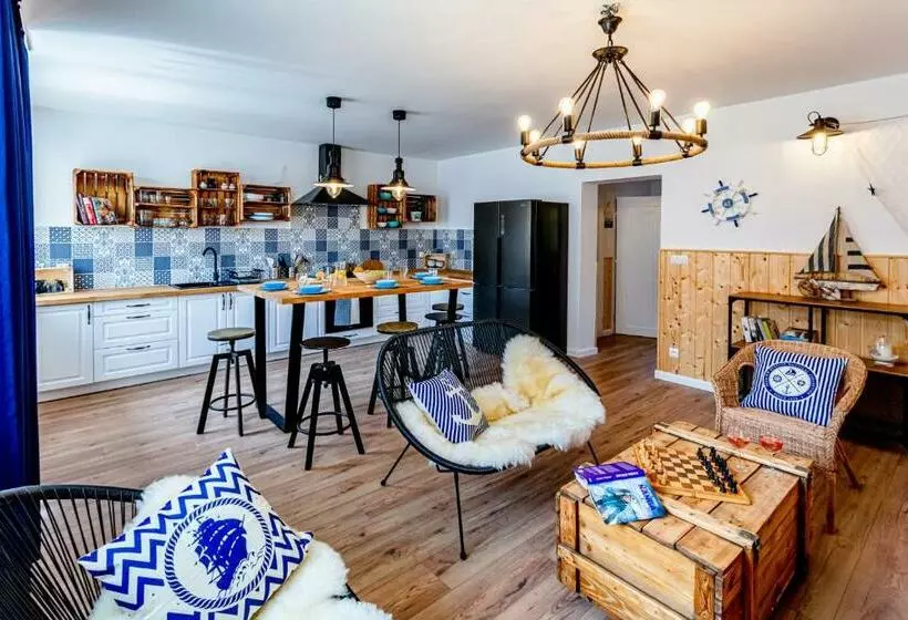 Hostel & Apartments Kołobrzeg