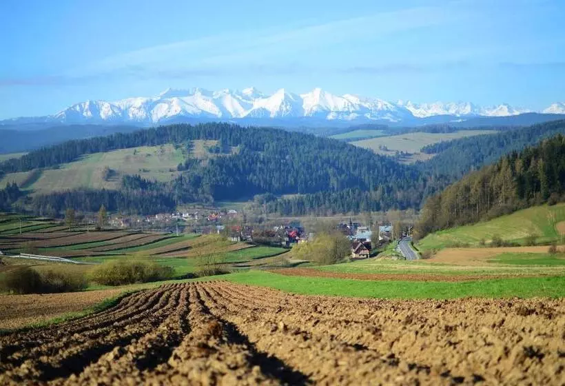 ホテル Agroturystyka Chmiel