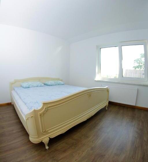 Отель Bajanówka