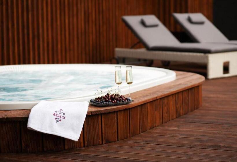 בית מלון כפרי Beskid Balneo Medical Resort & Spa