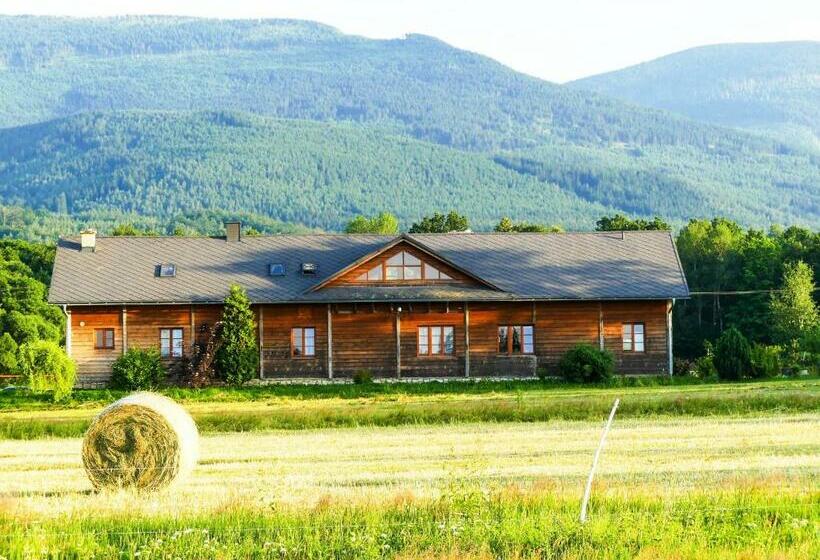 ホテル Karkonoskie Siodło