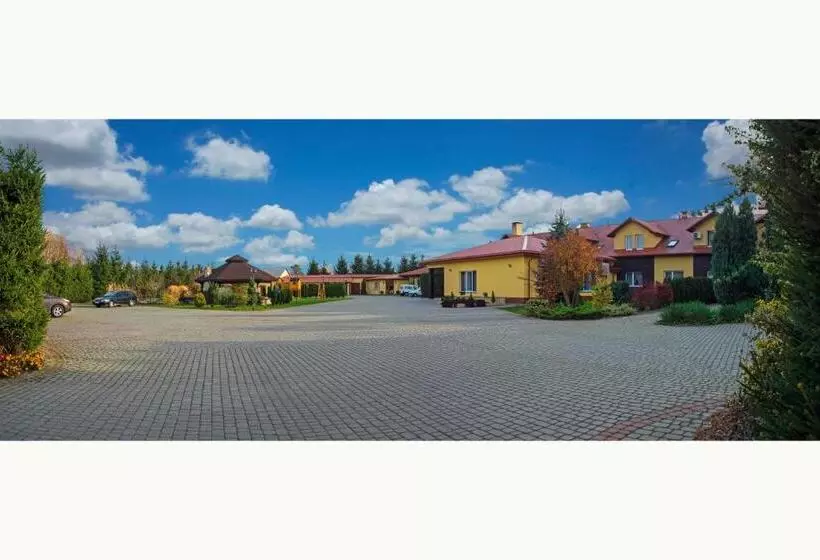 ホテル Piast