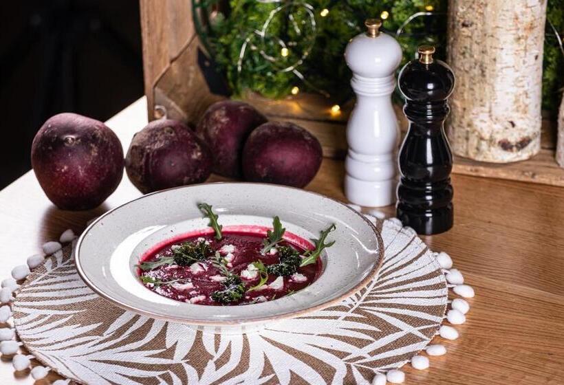 Отель Sajmino Family House