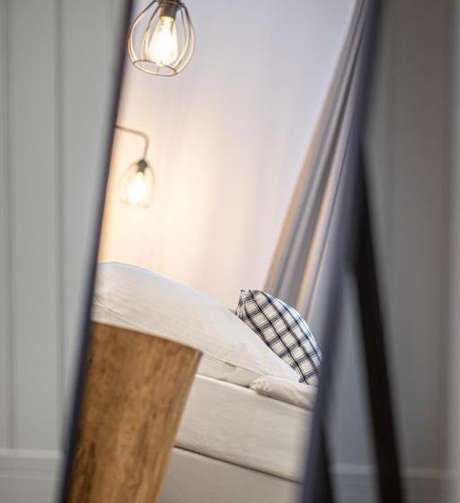 Отель Sajmino Family House