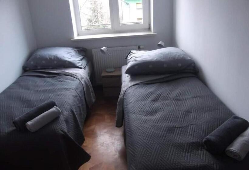 פנסיון Noclegi Pod Lasem