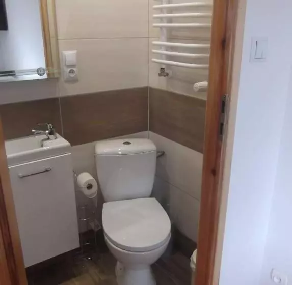 پانسیون Noclegi Pod Lasem