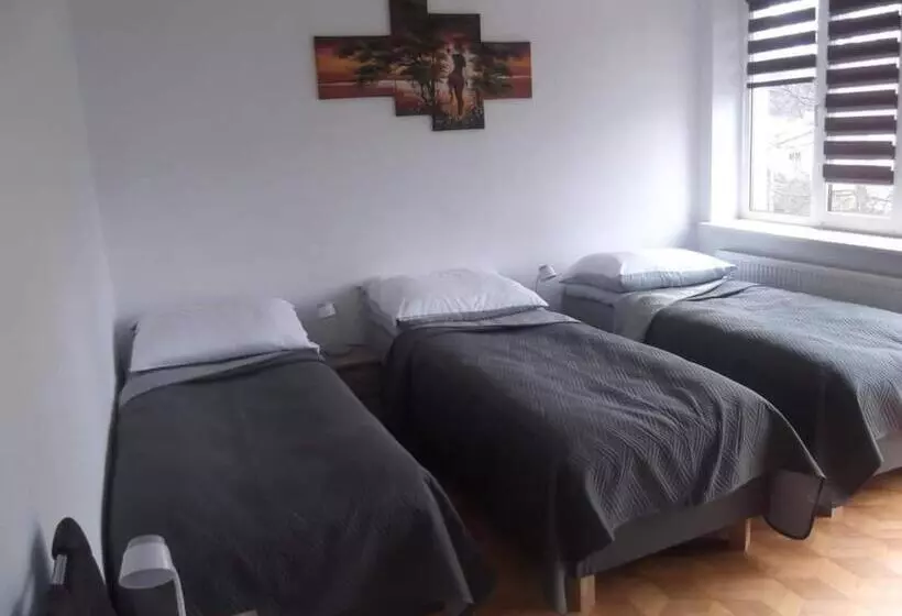 پانسیون Noclegi Pod Lasem