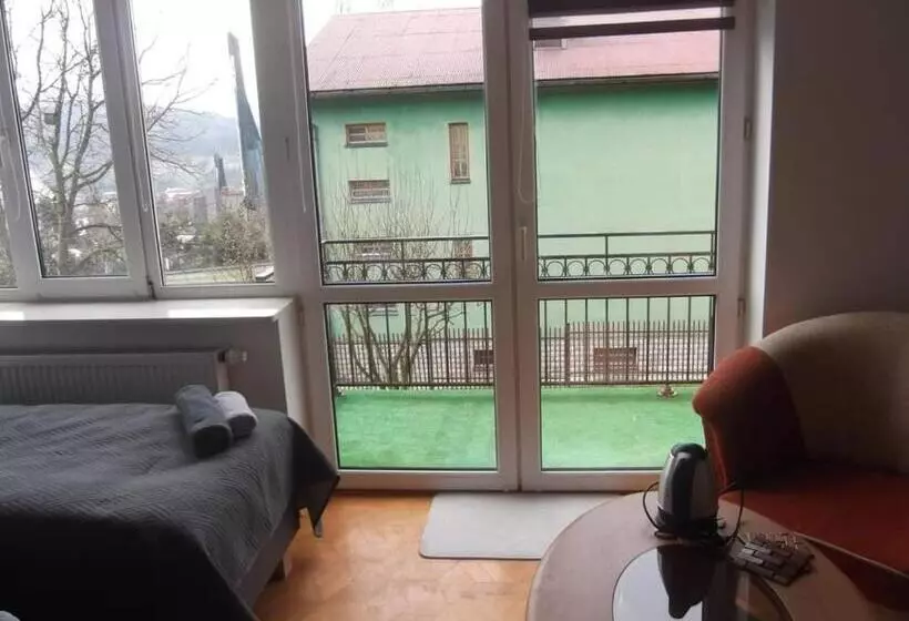 پانسیون Noclegi Pod Lasem