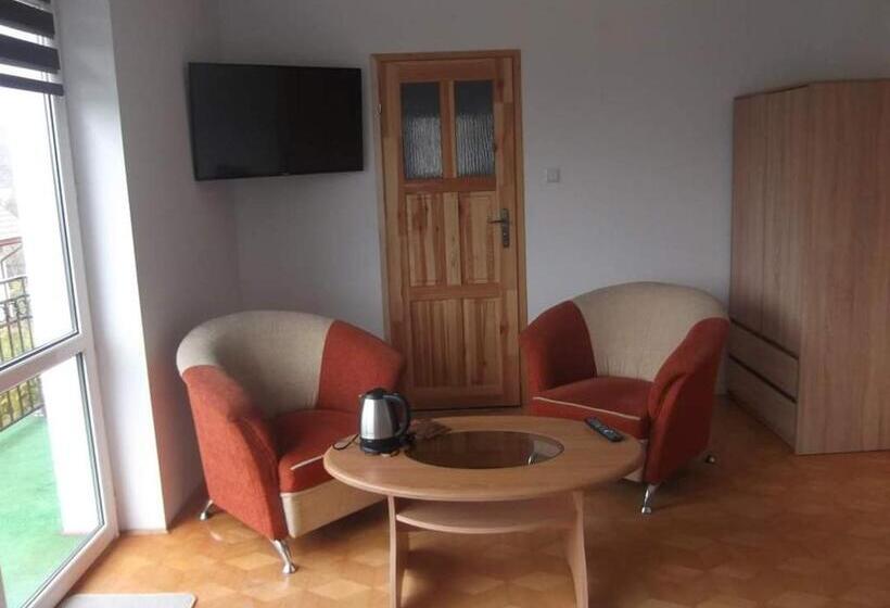 פנסיון Noclegi Pod Lasem