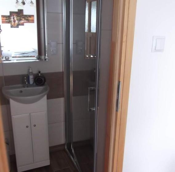 פנסיון Noclegi Pod Lasem