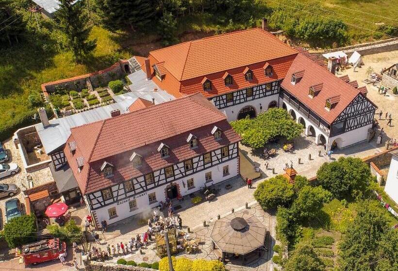 بنسيون Zajazd Hubert