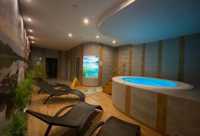 אתר נופש Centrum Rekreacji U Stolema