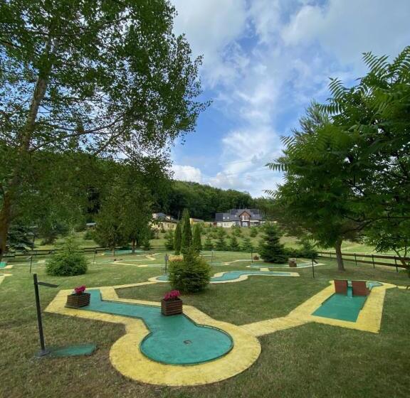 אתר נופש Centrum Rekreacji U Stolema