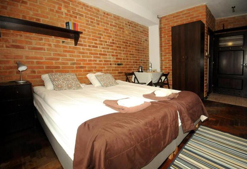 리조트 Centrum Turystyki Niekonwencjonalnej