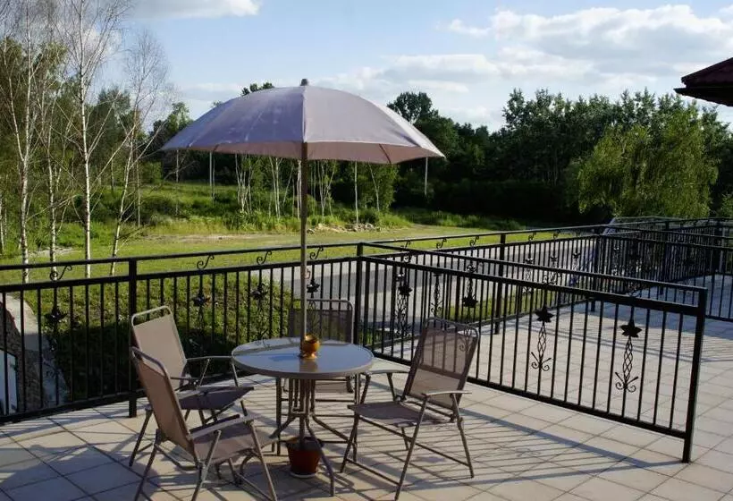 Lomakeskus Dwór Dziekanów