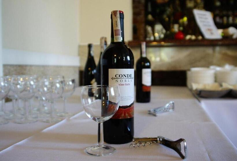 리조트 Dwór Dziekanów