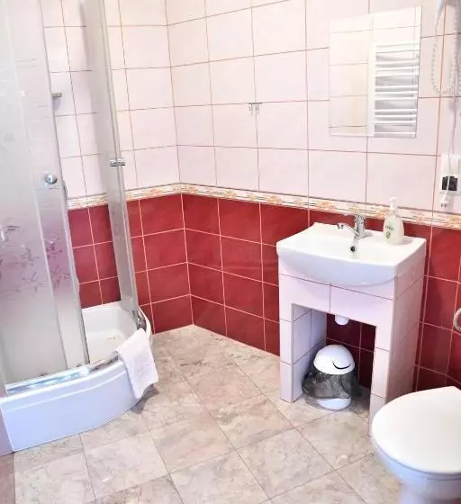 Lomakeskus Dwór Dziekanów