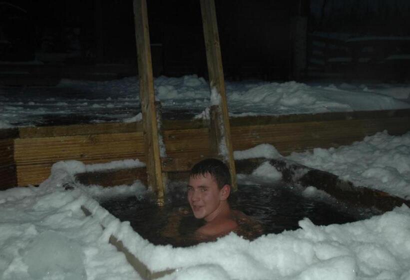 リゾートホテル Majątek Giże Marczak