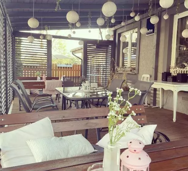 Retkeilymaja Gosciniec Pod Brzozami