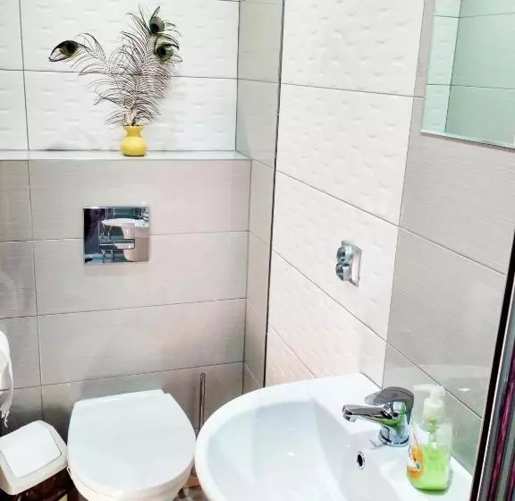 ユースホステル Noclegi I Restauracja Gracja