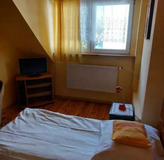 هاستل Noclegi Pokoje Goscinne Lublin