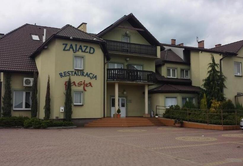 旅馆 Zajazd Pasja