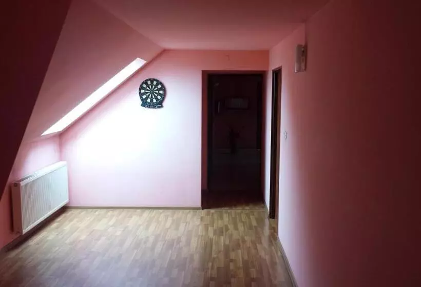 ユースホステル Zajazd Pasja