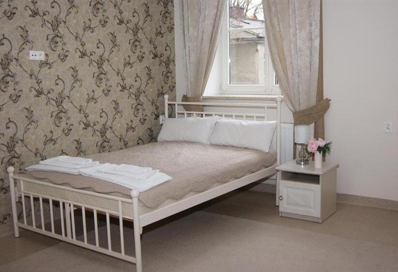 ベッドアンドブレックファースト Centrum Arka