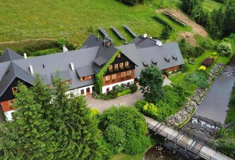 Bed and Breakfast Chata Cyborga