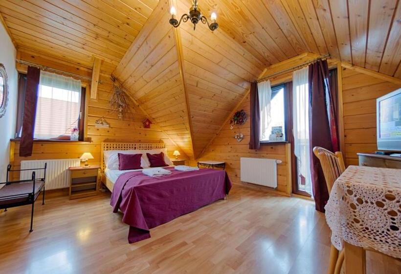 Bed and Breakfast Chata Góralska Aggeusz