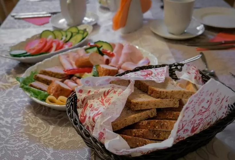 Aamiaismajoitus (B&B) Noclegi Sebastian W Centrum