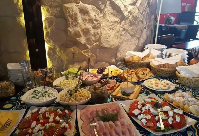 Tajemniczy Ogród Szczytna   Bed & Breakfast