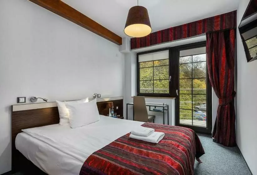 Aamiaismajoitus (B&B) Villa Park