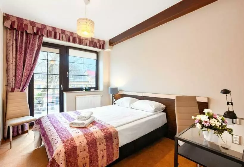 Aamiaismajoitus (B&B) Villa Park