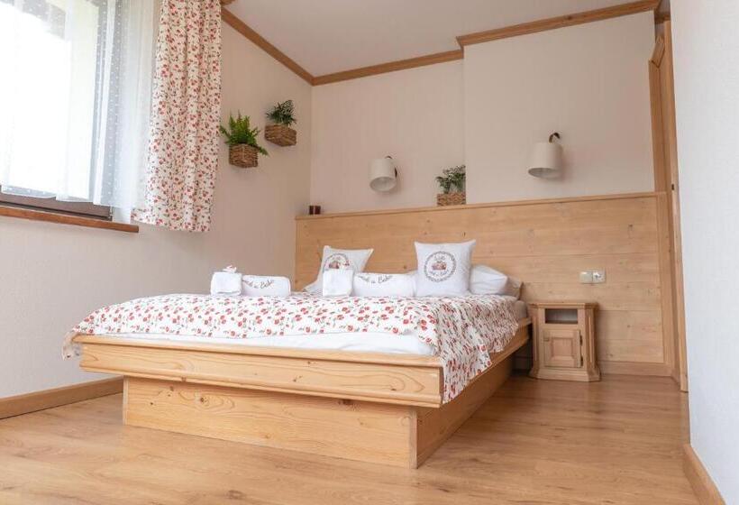 Bed and Breakfast Willa Jak U Babci