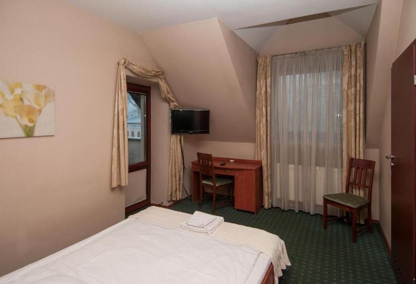 Bed and Breakfast Willa Pory Roku