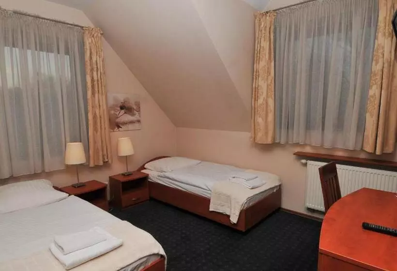 Aamiaismajoitus (B&B) Willa Pory Roku