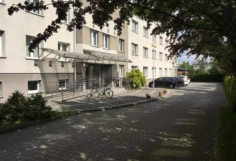 Gosciniec Tombor