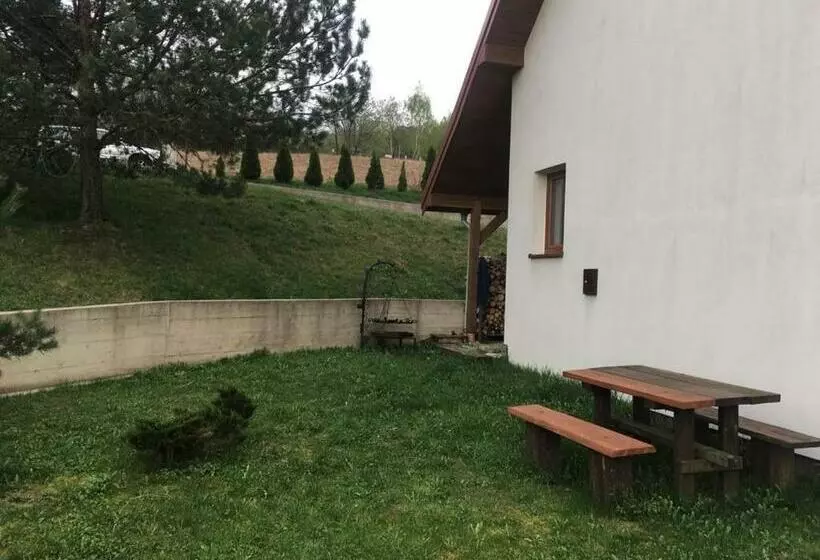 ホテル Dom Na Wzgórzu
