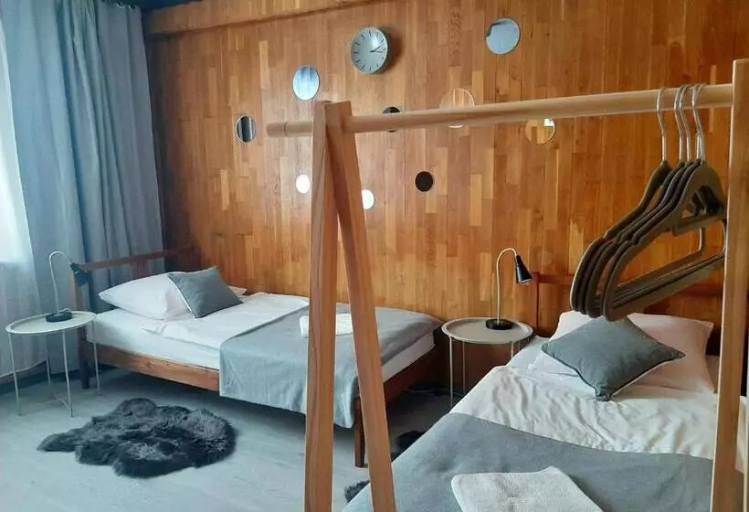 ホテル Olimpijski