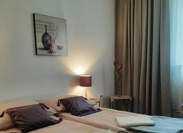 ホテル Olimpijski