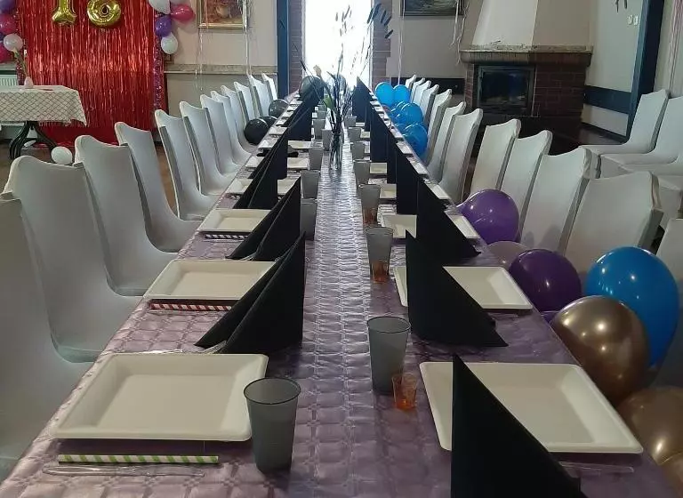 ホテル Olimpijski