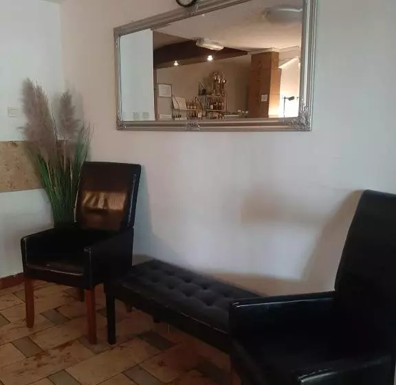 ホテル Olimpijski