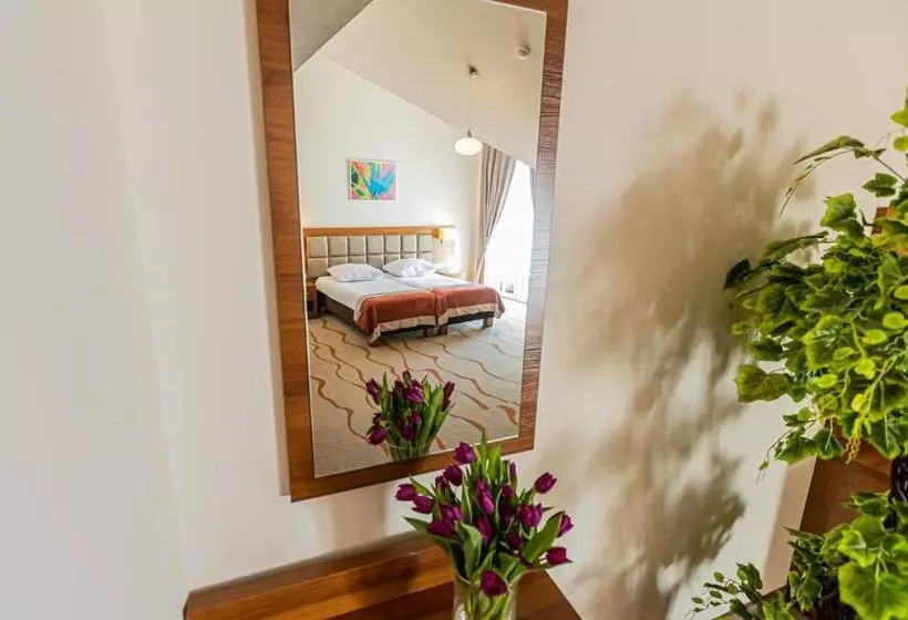 Hotelli Olivia Medical Spa