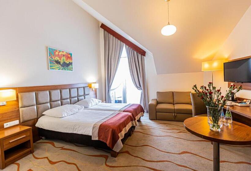 בית מלון כפרי Olivia Medical Spa