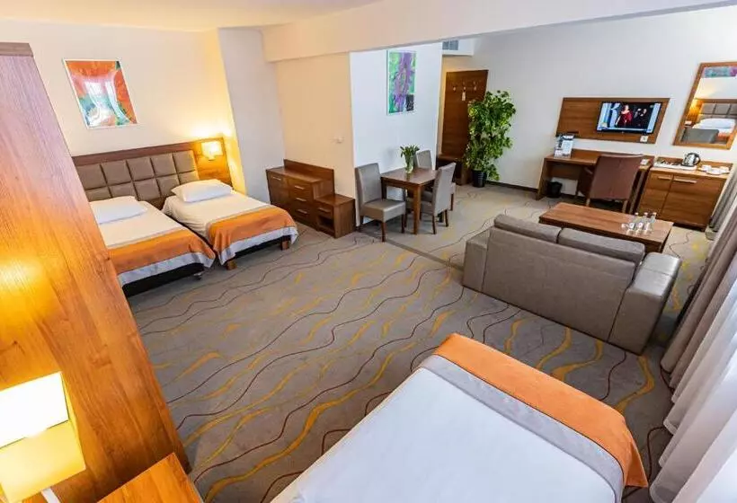 Hotelli Olivia Medical Spa