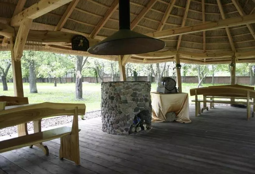 Hotelli Pałac Piorunów & Spa