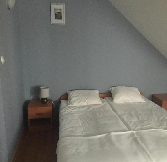 בית מלון כפרי Zajazd Zachęta